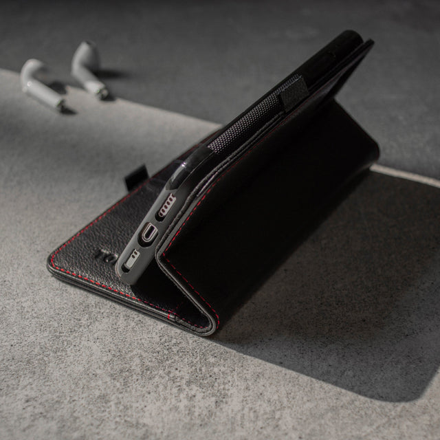 Beats Custodia per iPhone 17 Pro Max con MagSafe e Controllo fotocamera, finitura opaca, fodera Beats Custodia per iPhone 17 Pro Max con MagSafe e Controllo fotocamera, finitura opaca, fodera