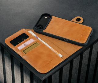 Card holder and detachable cover of the Black Leather Detachable Case for iPhone 17 Air