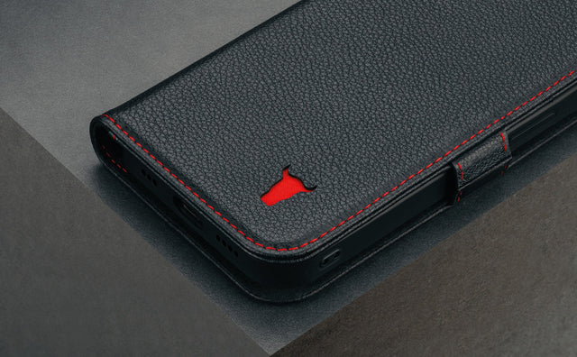 Cover in Pelle per iPhone 17e / 16e Feature Focus