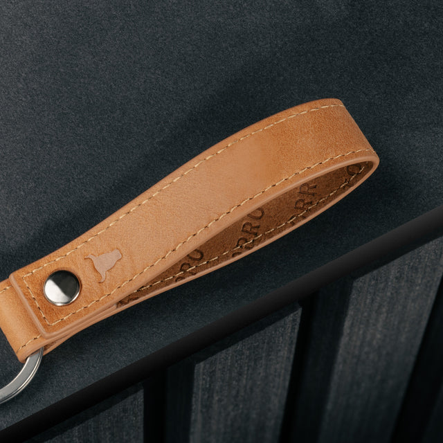 Contextual Back of Tan Leather Keyring