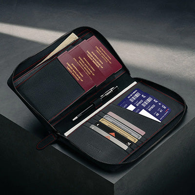 Acquista la nostra gamma di accessori da viaggio premium